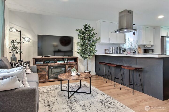 Property Photo: 6903 S Cheyenne Street WA 98409