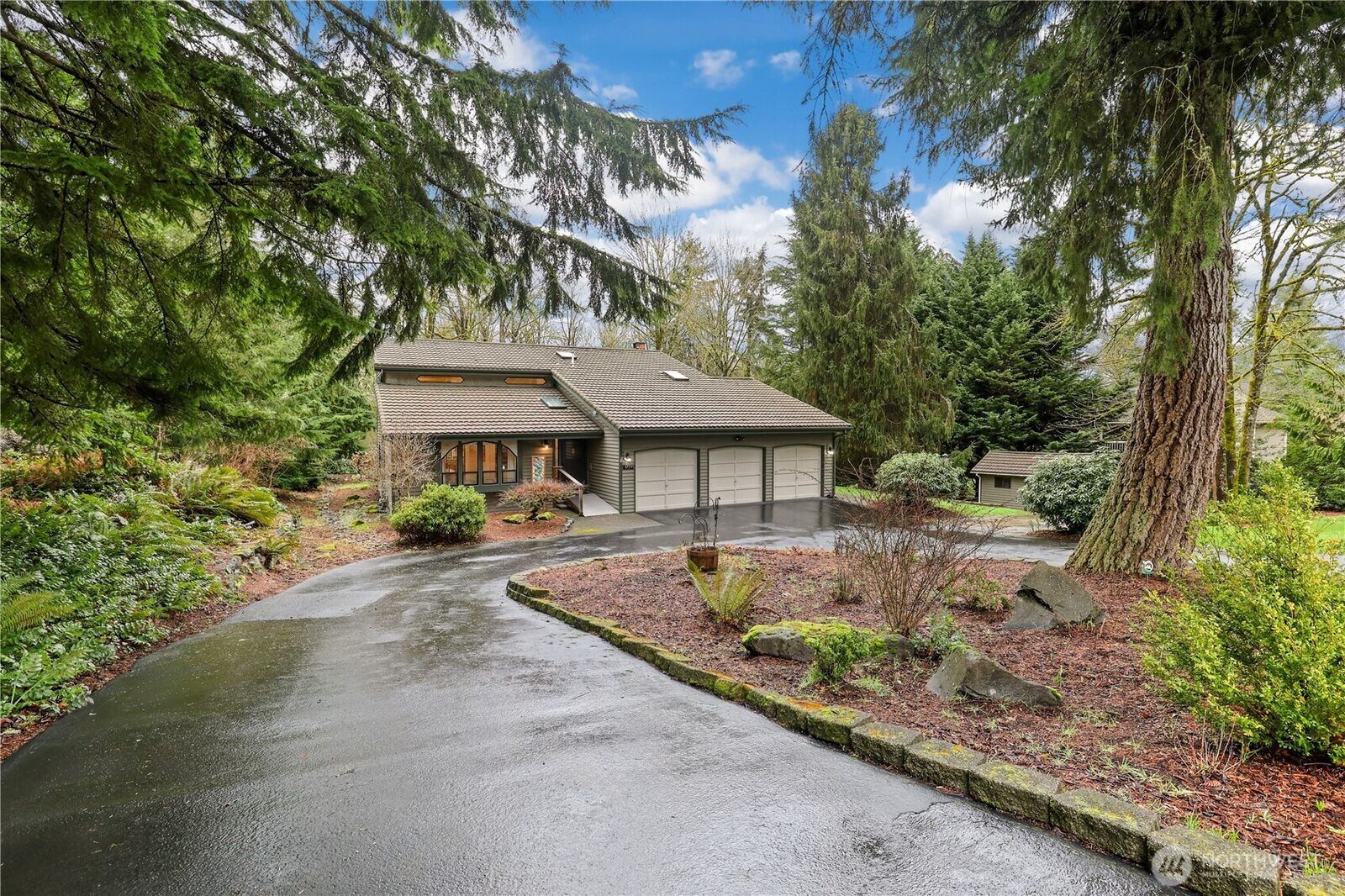Property Photo:  27721  187th Avenue SE  WA 98042 