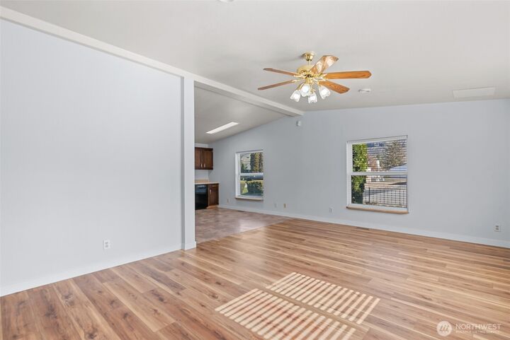 Property Photo: 23 Hanna Avenue WA 98850