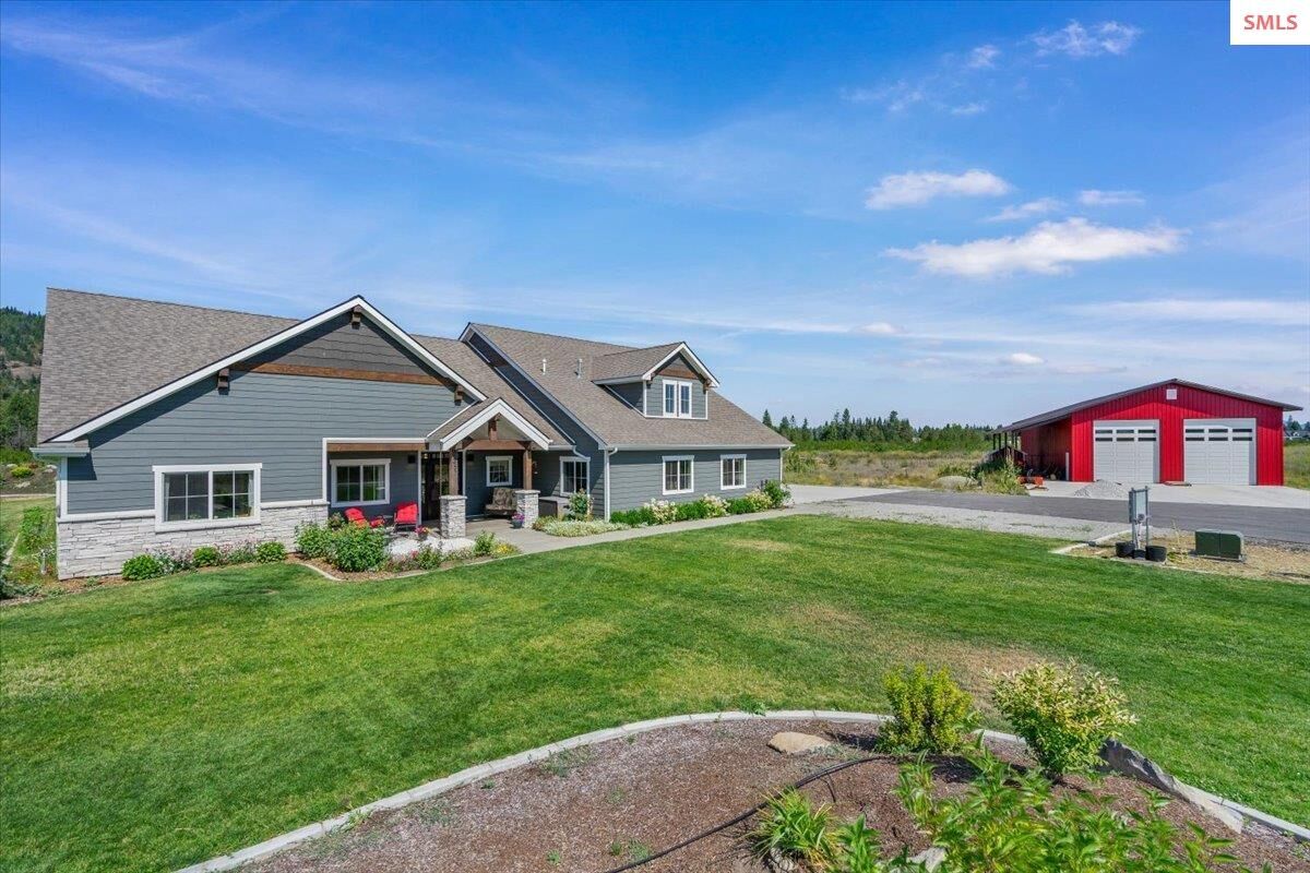 Property Photo:  457 W Kinnerly Ct  ID 83858 