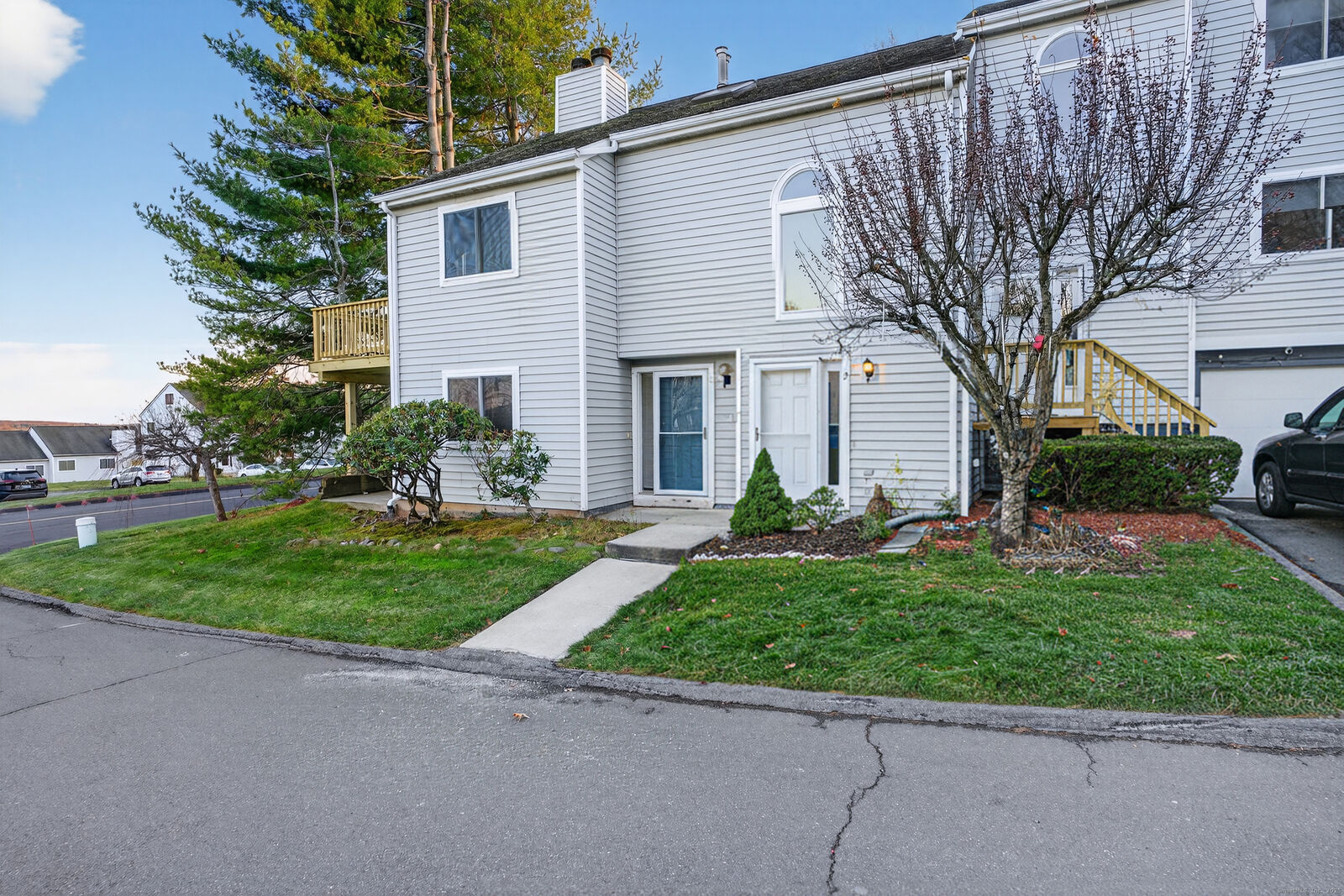 Property Photo: 3 Sunridge Lane 3 CT 06416