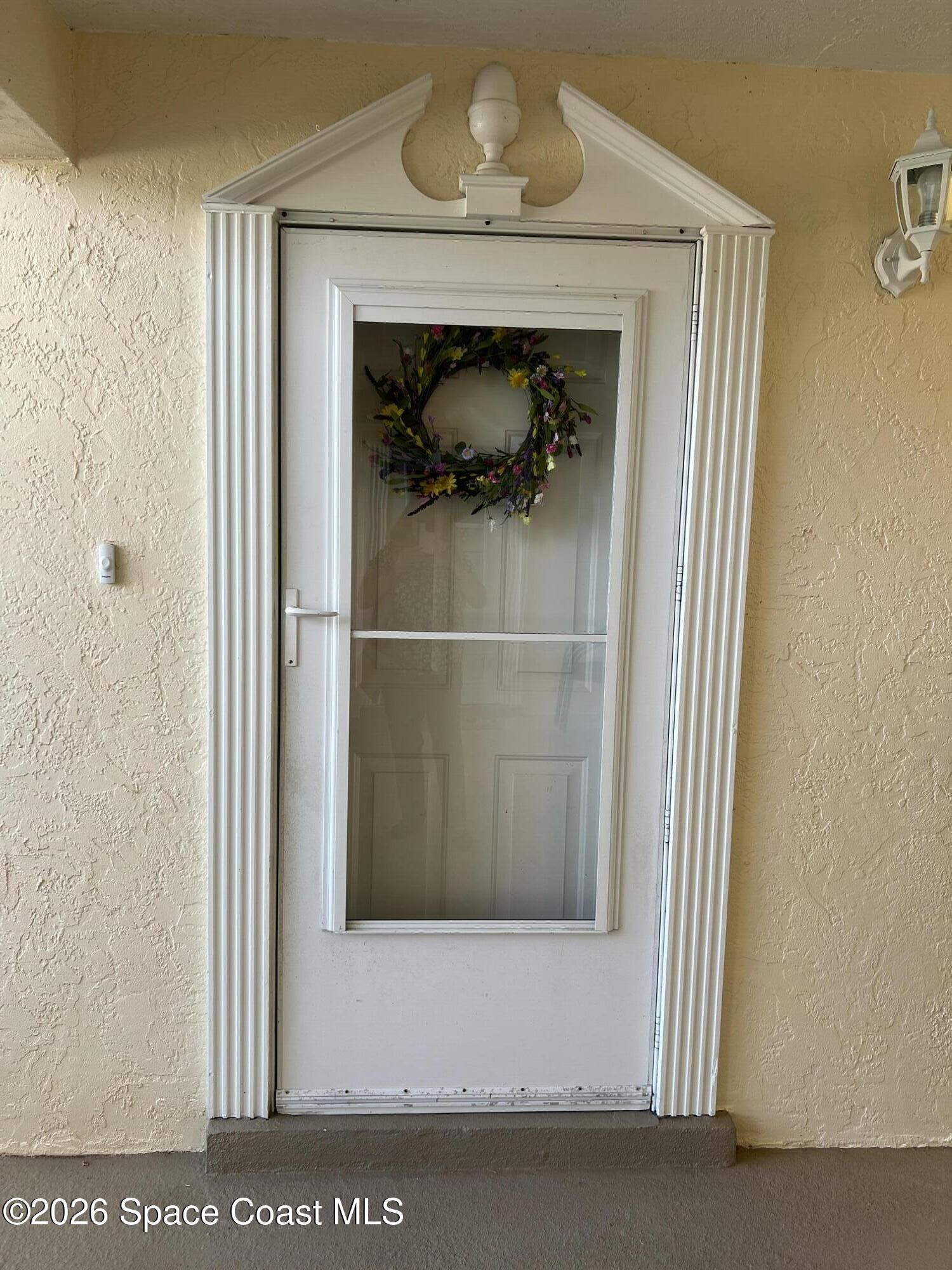 Property Photo:  319 N Grove Isle Circle  FL 32962 