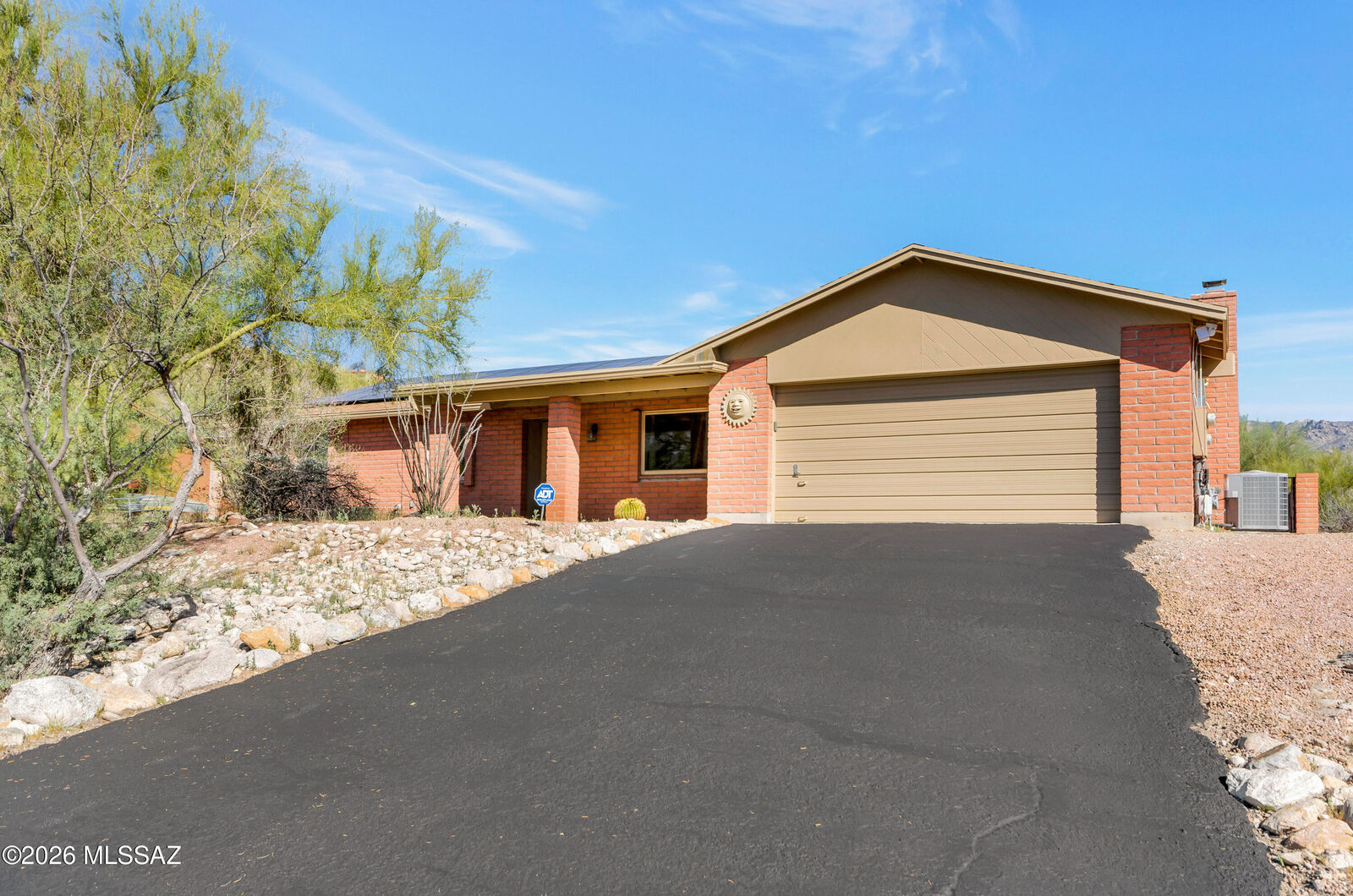 Property Photo:  7221 E Clayridge Drive  AZ 85750 
