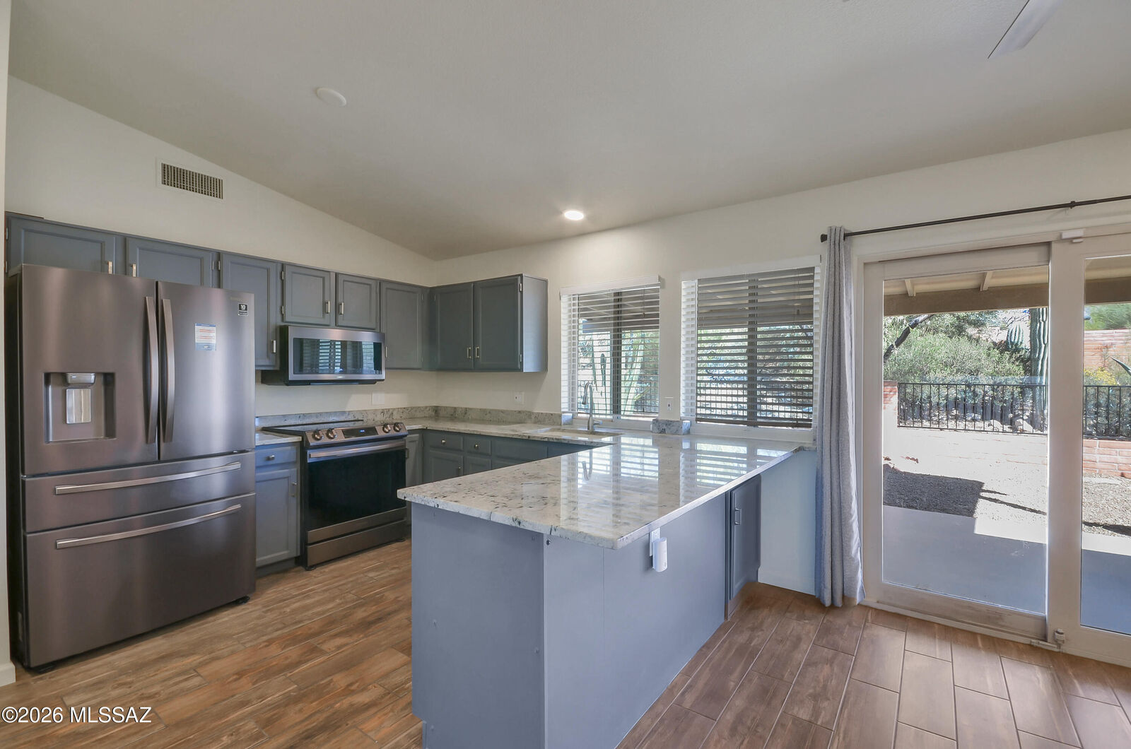 Property Photo:  7221 E Clayridge Drive  AZ 85750 