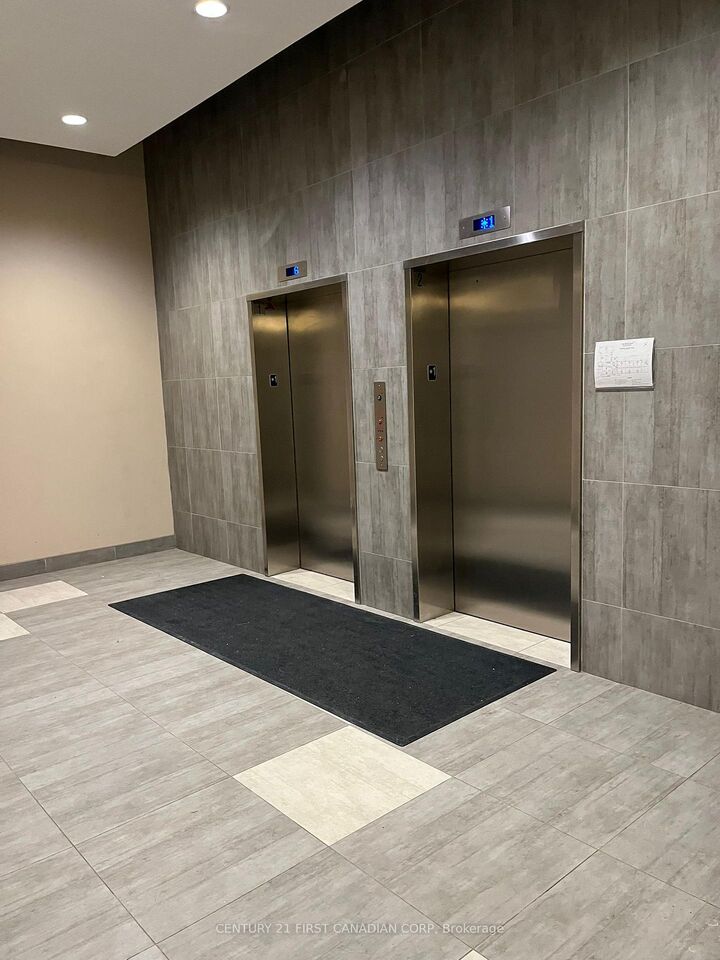 Photo de la propriété:  280 Lester Street 814  ON N2L 0G2 