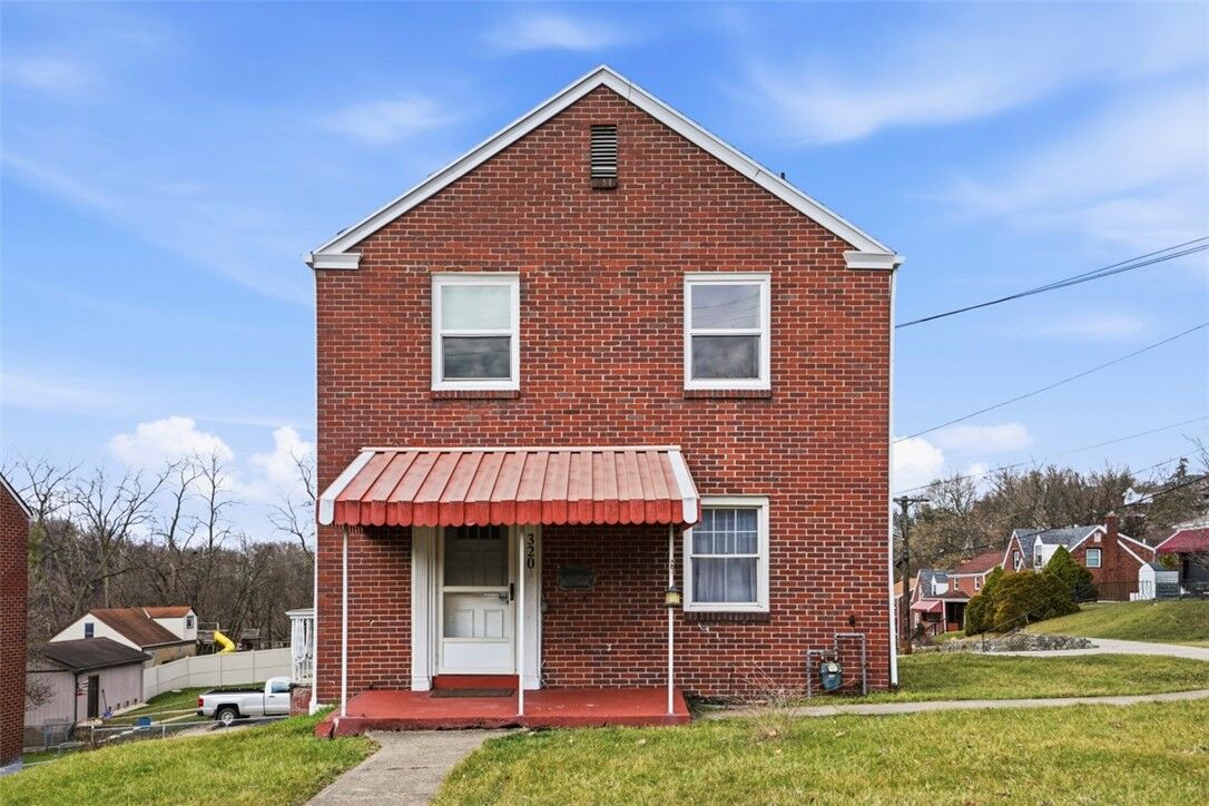 Property Photo:  320 Marylea Ave  PA 15227 