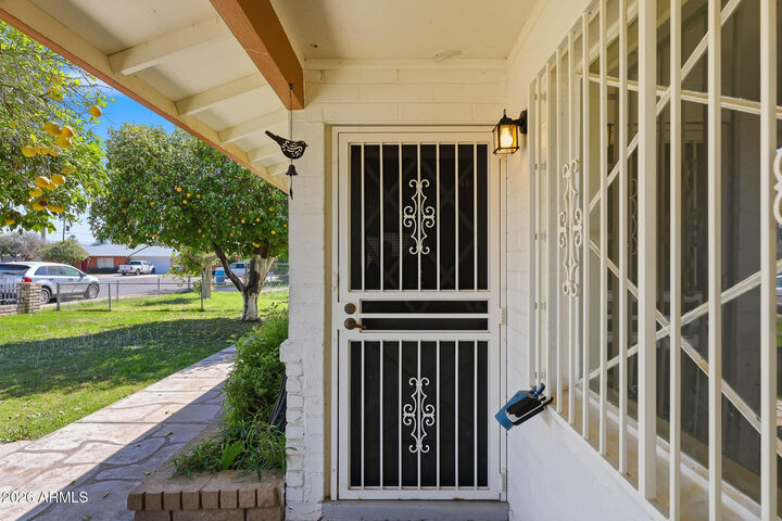 Property Photo:  6708 N 41st Lane  AZ 85019 