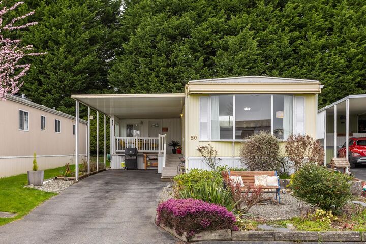 Property Photo: 15875 20 Avenue 50 BC V4A 2B1