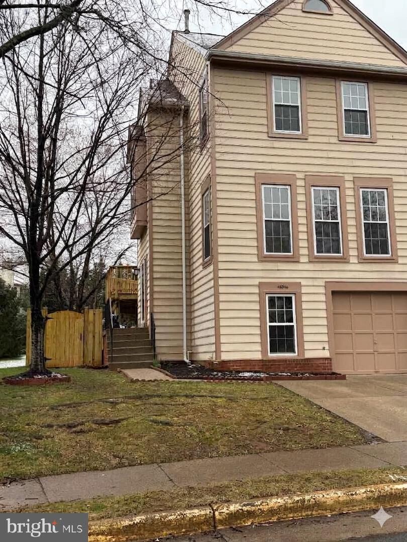 Property Photo:  46944 Trumpet Circle  VA 20164 