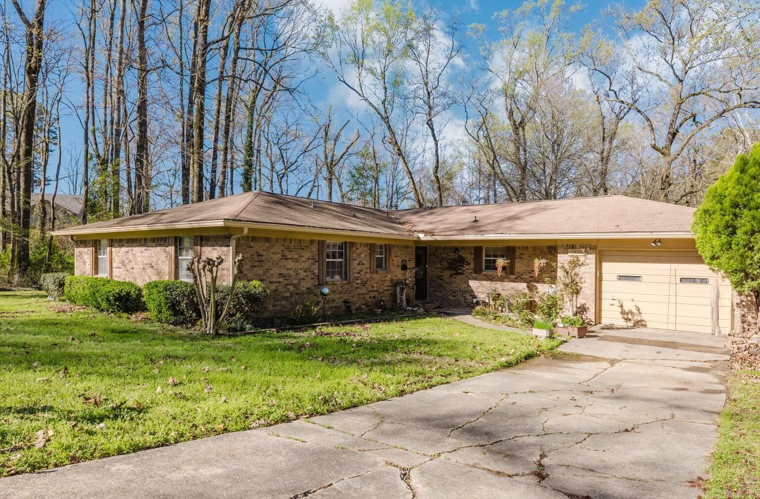 Property Photo:  2722 Ranchwood  AR 72015 
