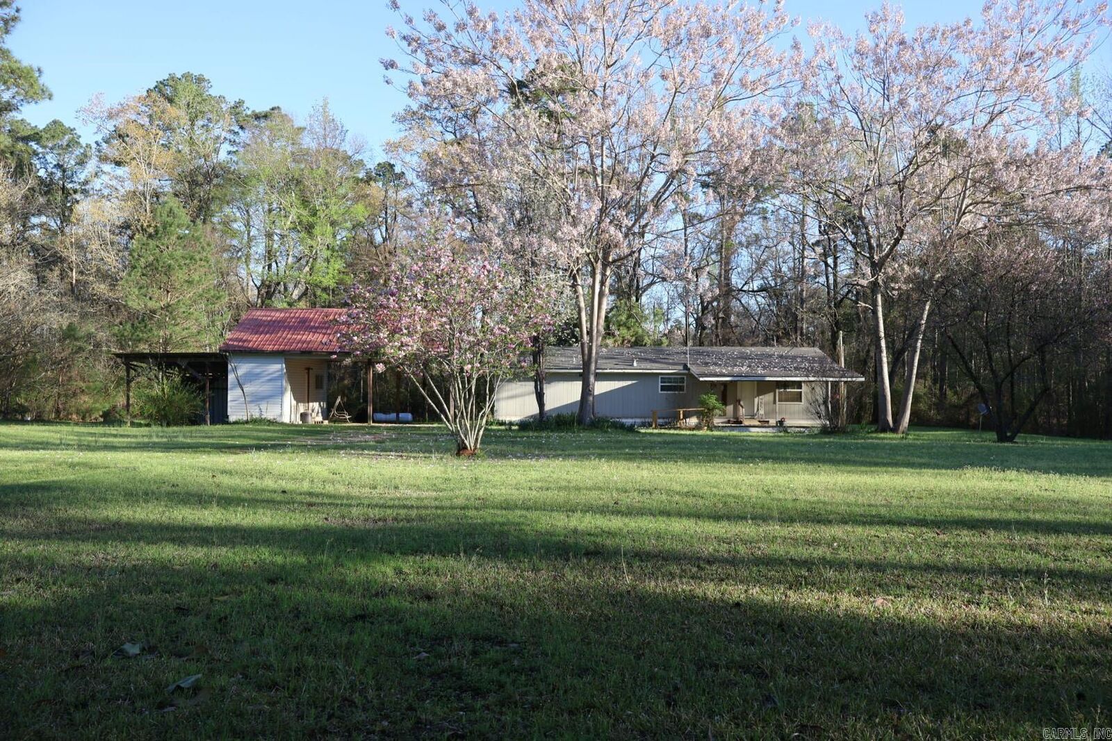 Property Photo:  910 &Amp 920 Reaves Cemetery Road  AR 71660 