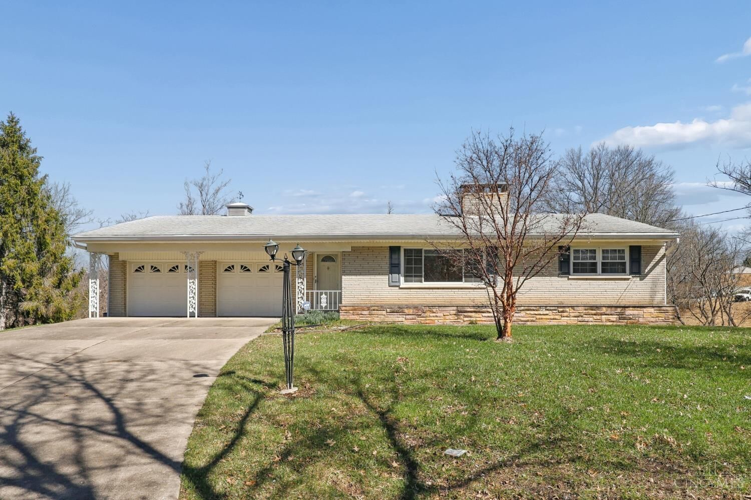 Property Photo:  4192 Timberpoint Drive  OH 45247 