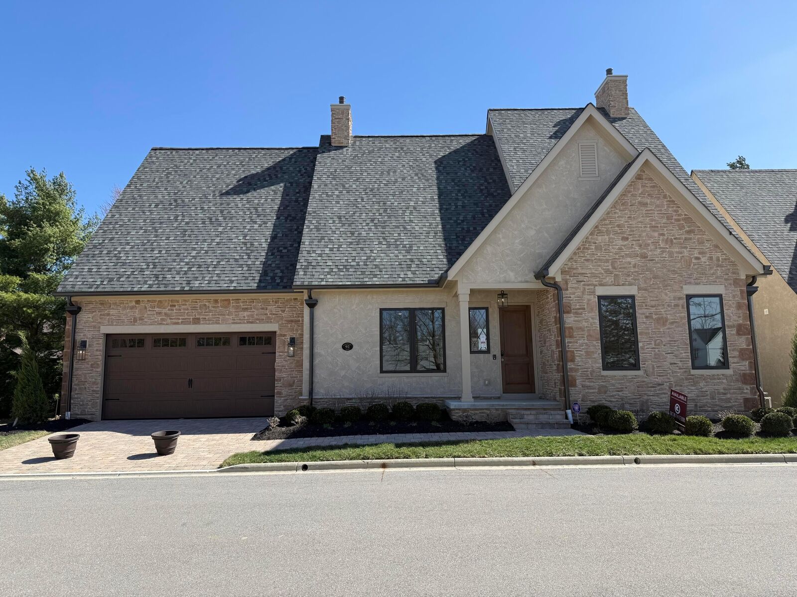 Property Photo:  92 Barrington Place  OH 43065 