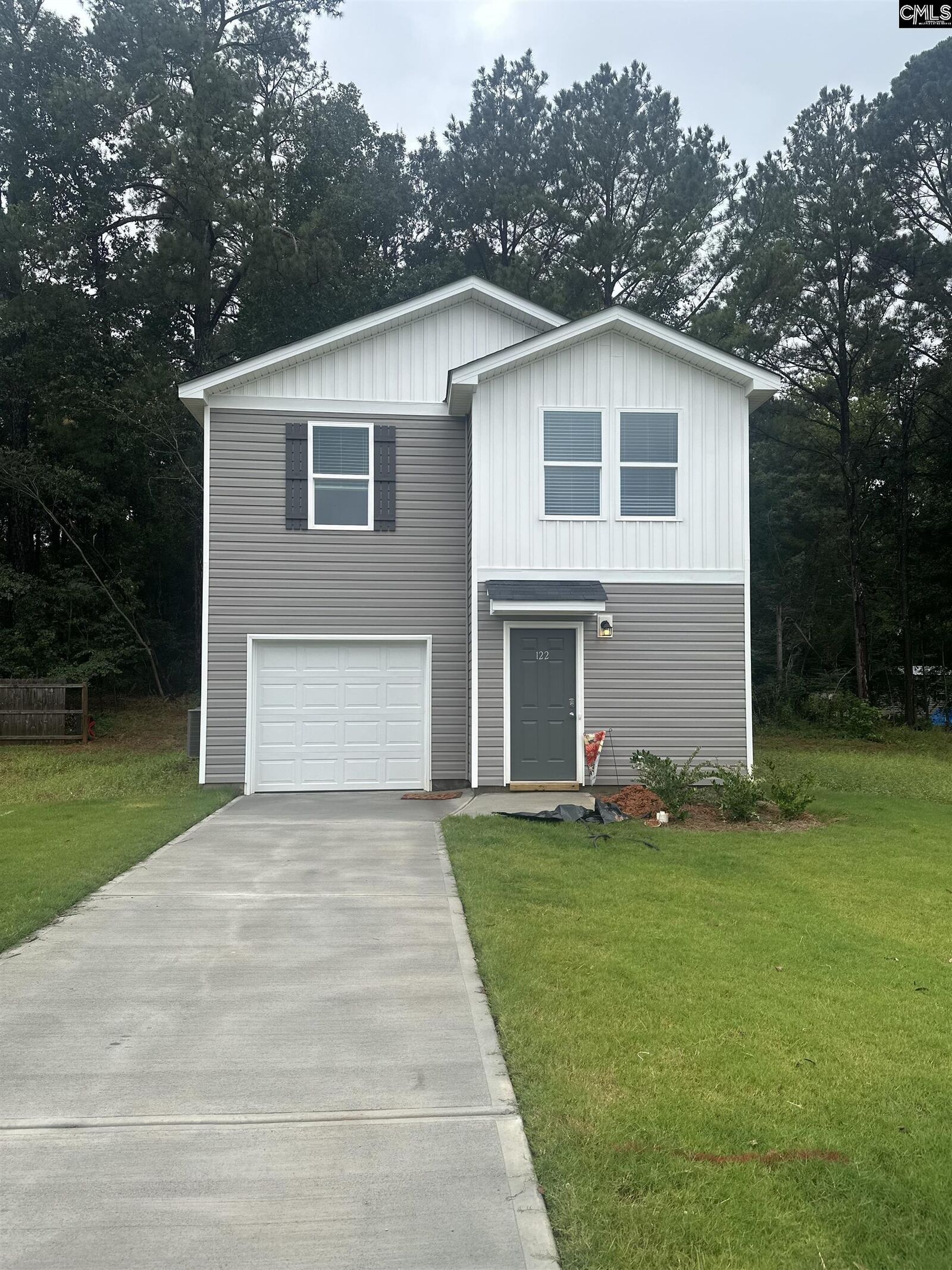 Property Photo:  122 Barrington  SC 29108 
