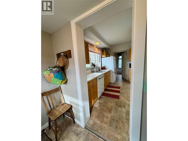 Property Photo: 1782 Nicola Avenue BC V1K 1B8