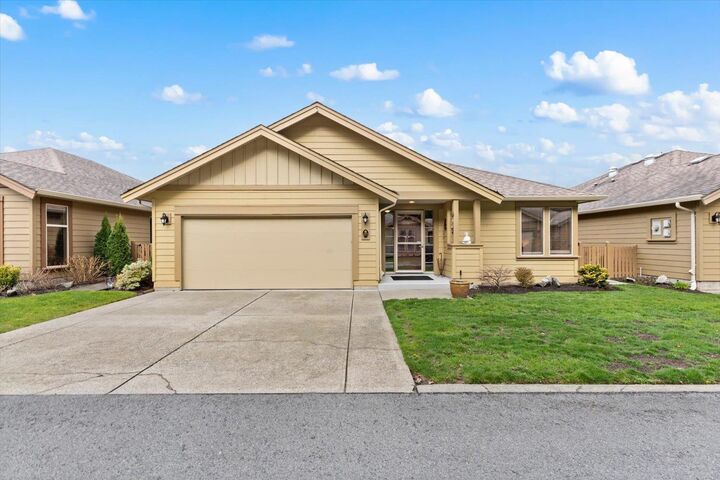 Property Photo:  46000 Thomas Road 177  BC V2R 5W6 