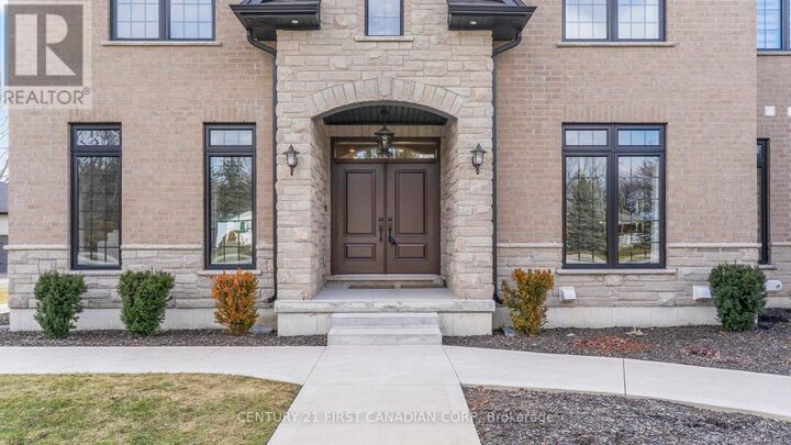 Photo de la propriété: 15257 Twelve Mile Road ON N0M 2A0