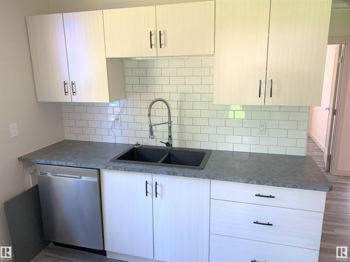 Property Photo: 1270 47436 RR 15 AB T0C 2P0