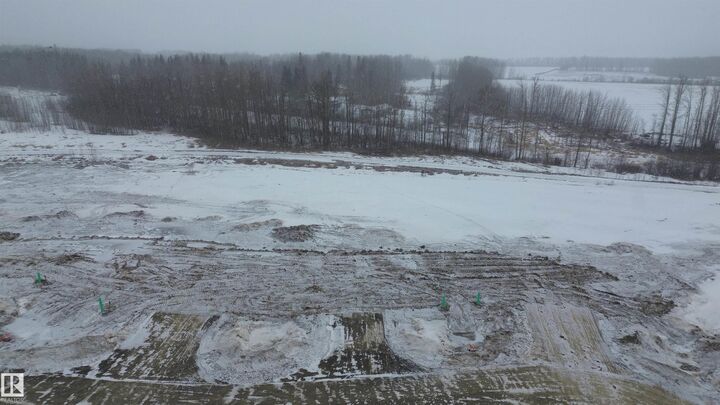 Property Photo:  26131 Twp Rd 532A  AB T7Y 1A1 