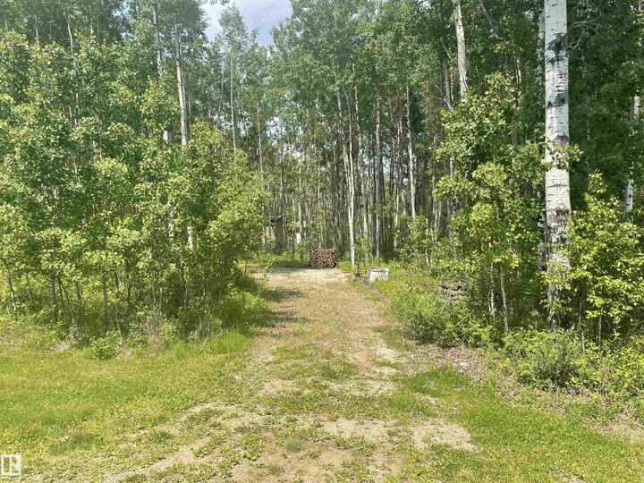 Property Photo: 5519 Twp Rd 550 74 AB T0E 0L0