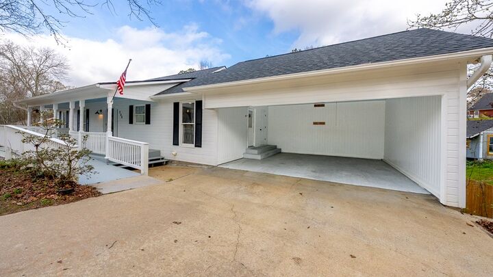 Property Photo:  246 Lee Road 2040  AL 36870 