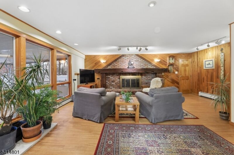 Property Photo:  70 Walnut St  NJ 07436 