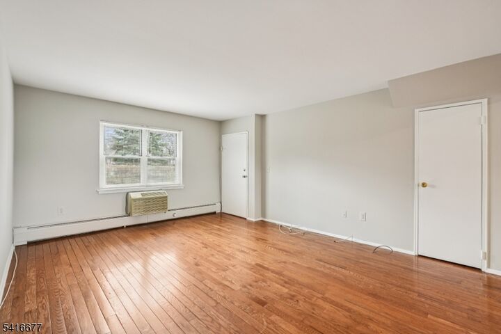 Property Photo:  1150 Valley Rd 1B  NJ 07470 