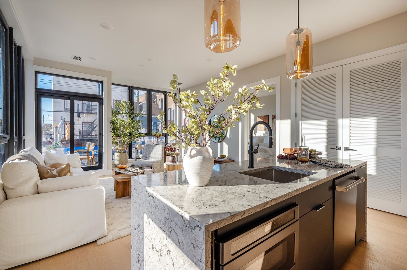 Property Photo:  10 South St 301  NJ 07307 