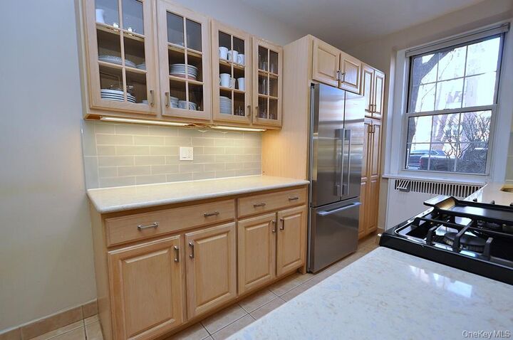 Property Photo:  253 Garth Road 1T  NY 10583 