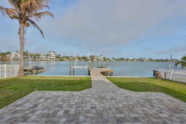 Property Photo: 419 12th Avenue FL 33785