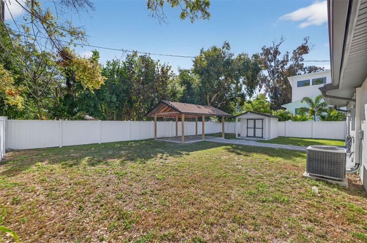 Property Photo:  4420 Pompano Drive SE  FL 33705 