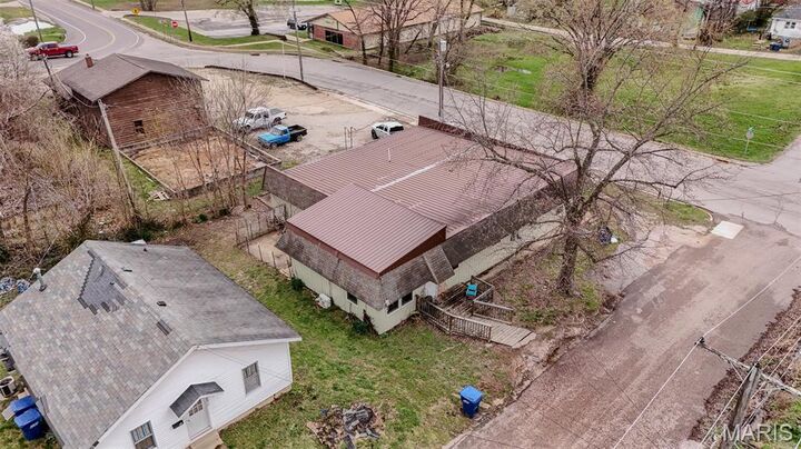Property Photo:  401 W Rolla Road  MO 65560 