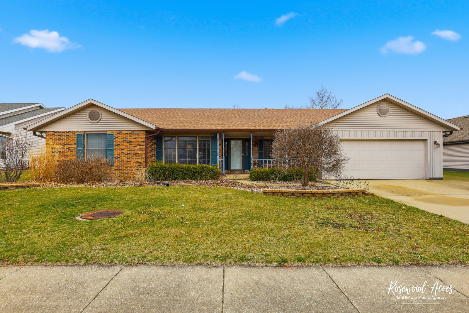 Property Photo:  1240 Plum Creek Drive  IL 60914 