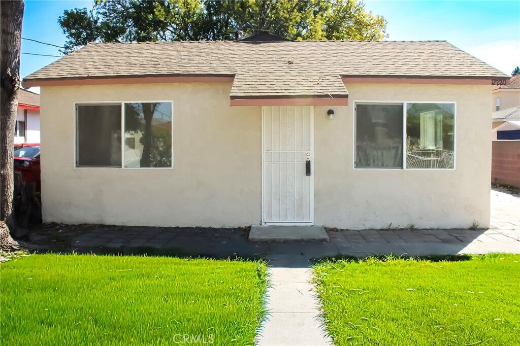 Property Photo: 12220 Cambrian Court CA 90701