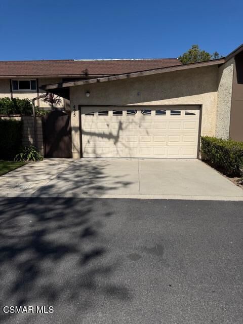 Property Photo: 425 Baja Court CA 93010