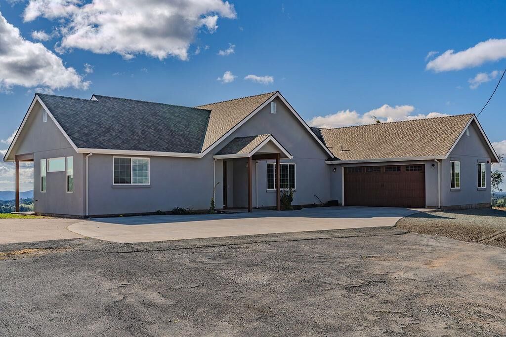 Property Photo:  9515 Ham Luddy Road  CA 95246 