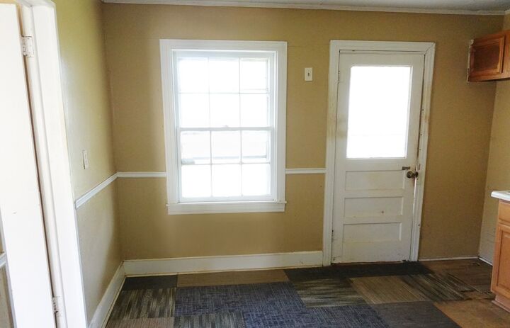 Property Photo: 601 Burk Street TX 75964