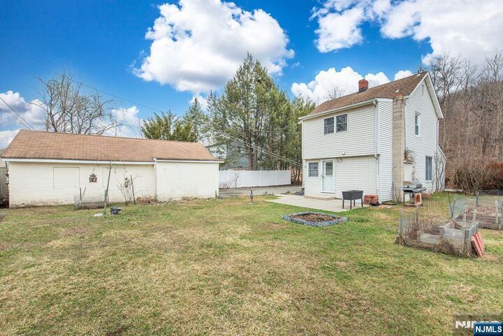 Property Photo:  126 Jefferson Street  NJ 07420 