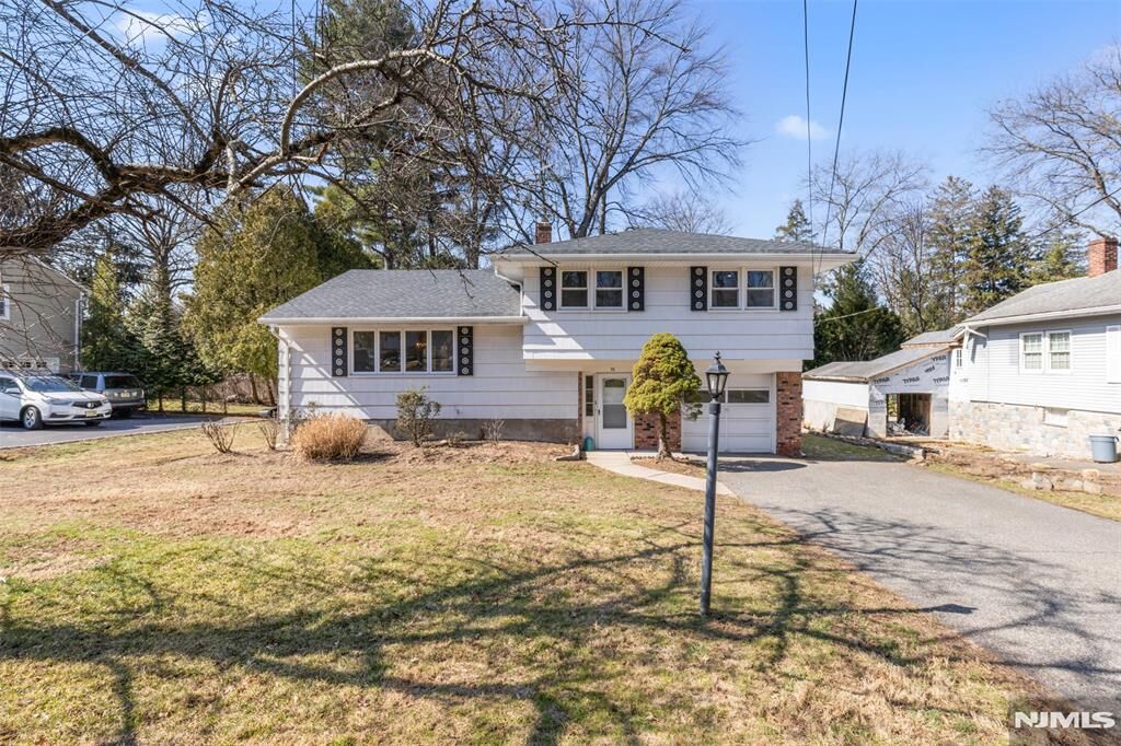 Property Photo:  72 Kline Street  NJ 07640 