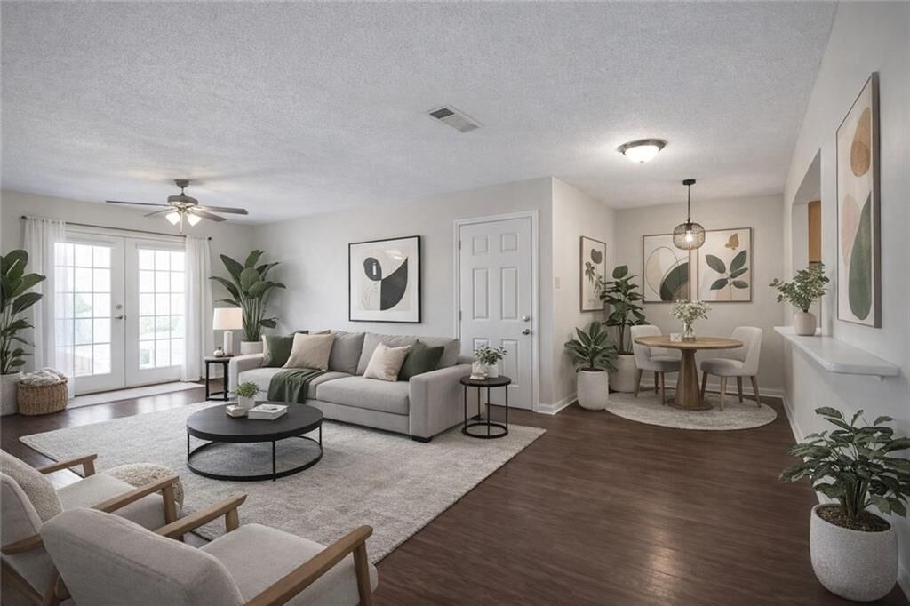 Property Photo:  732 Vouray Drive D  LA 70065 