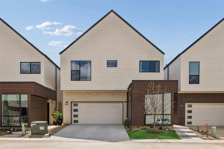 Property Photo:  1313 Tillery Court  TX 76051 