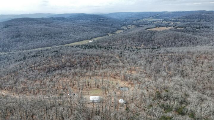 Property Photo: 553 Madison 6615 AR 72740