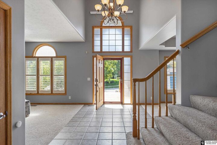 Property Photo:  7303 N 155 Terrace  NE 68007 