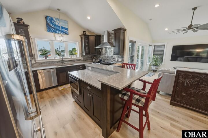 Property Photo:  456 Harbour View Drive  NC 27948 