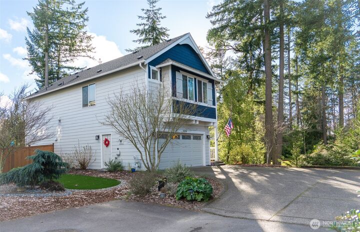 Property Photo:  11210  Borgen Loop  WA 98332 