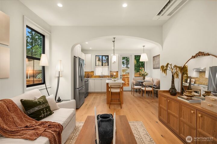 Property Photo: 20701 82nd Avenue W A WA 98026