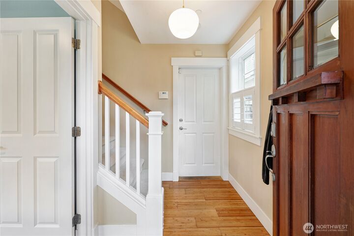 Property Photo:  6309  30th Avenue SW  WA 98126 
