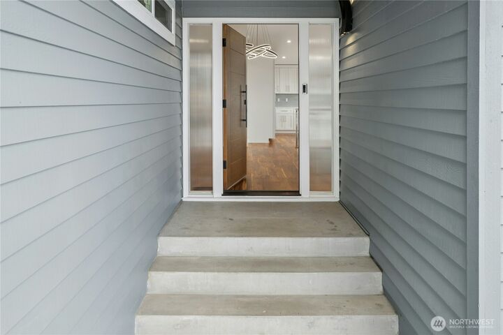 Property Photo: 4440 137th Avenue SE WA 98006