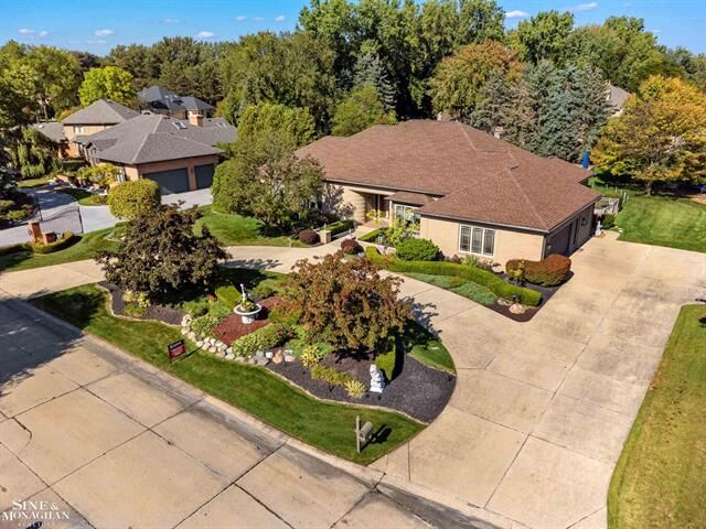 Property Photo:  37444 Alpinia Lane  MI 48036 