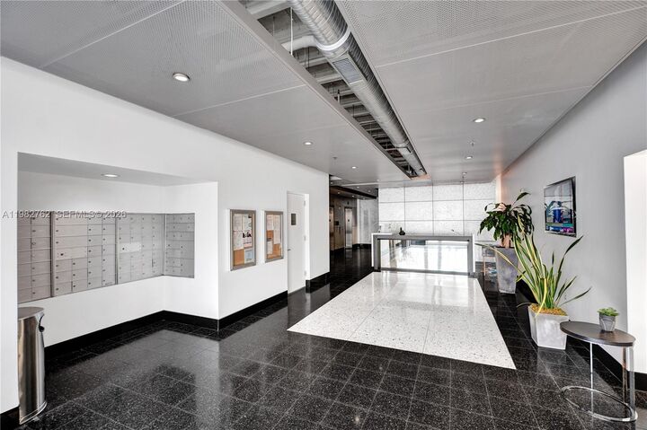 Property Photo:  8101 Biscayne Blvd R-513  FL 33138 